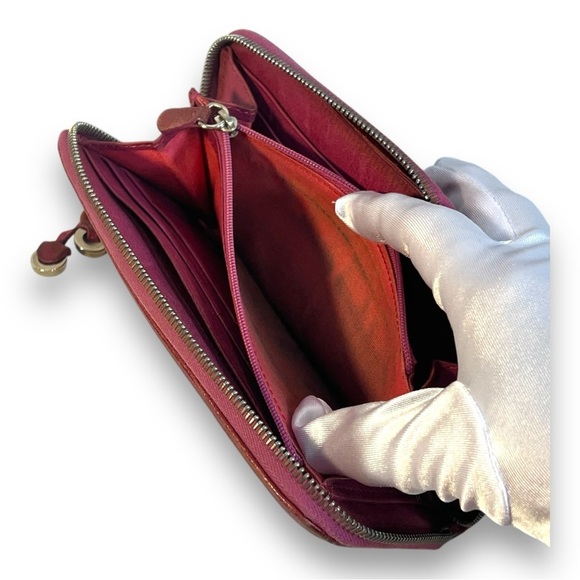 JIMMY CHOO red  & Silver Tone Star Studded Wallet with Authentication Card 💕 - Picture 10 of 15